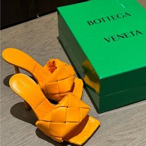 Bottega Veneta Lido Mules in Tangerine - Size 35 (US 5)